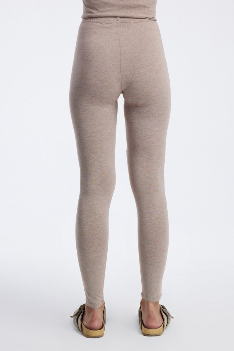 Women fitted innerwear leggings