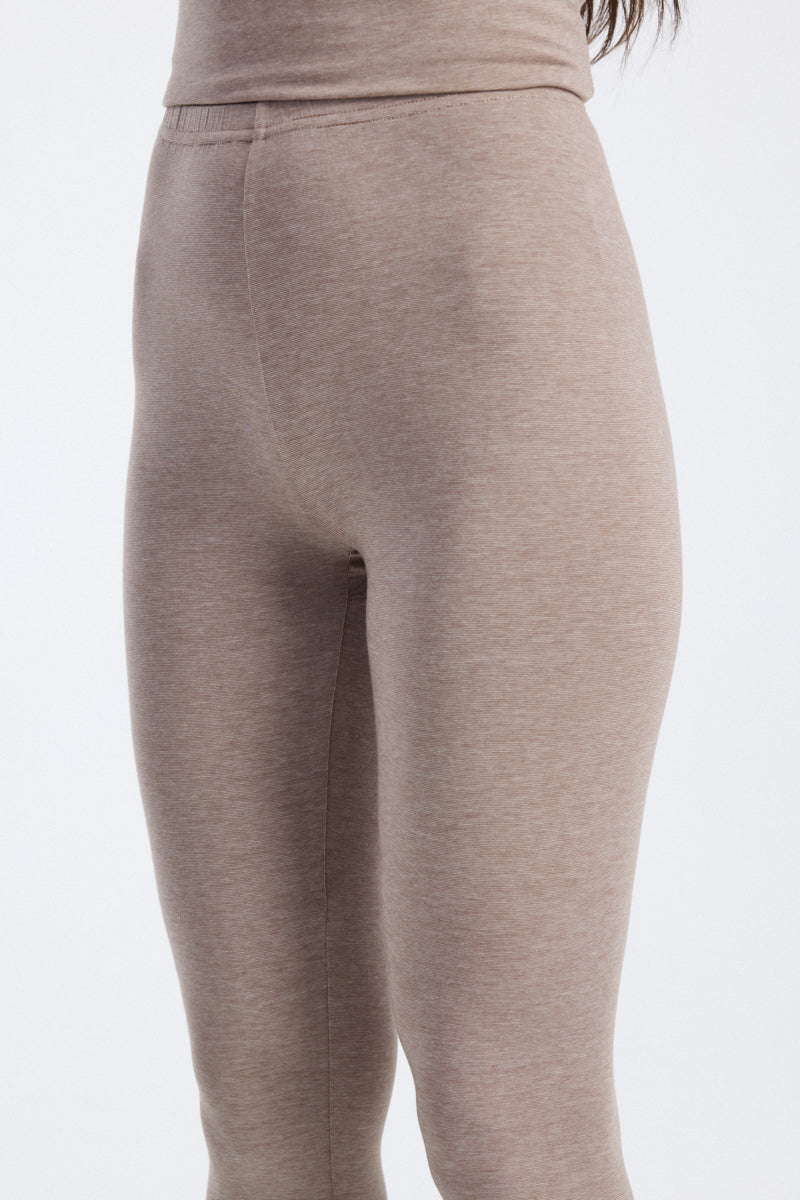 Women fitted innerwear leggings