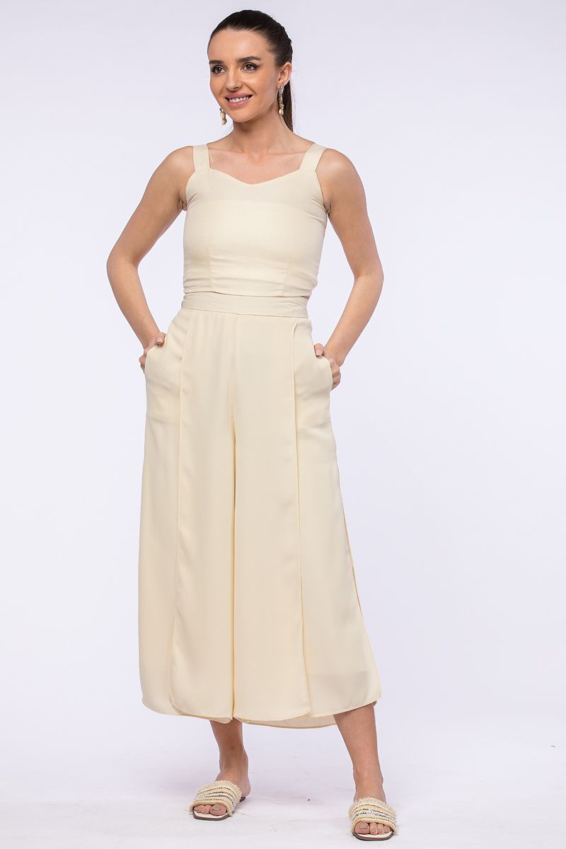 pants with long slits