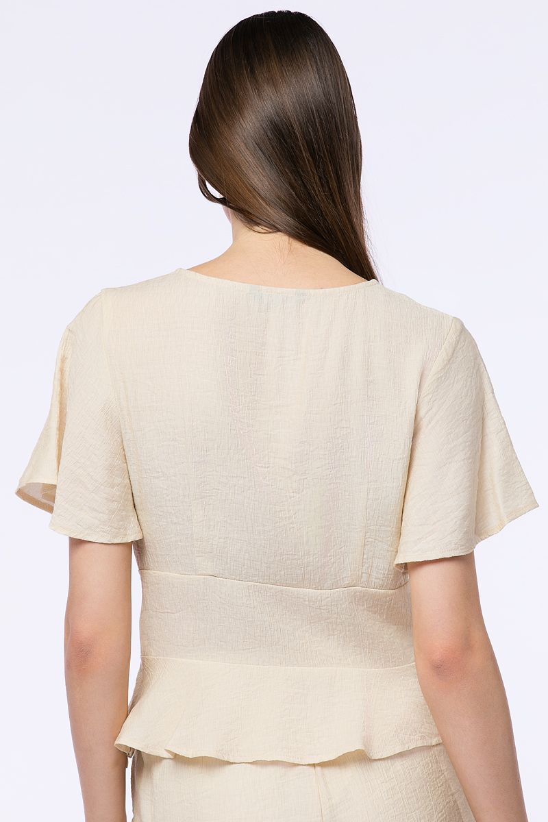 بلوزة مكشكشة