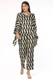 بلوزة فضفاضة مطبعة