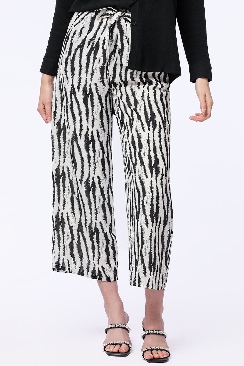 printed cropped pants