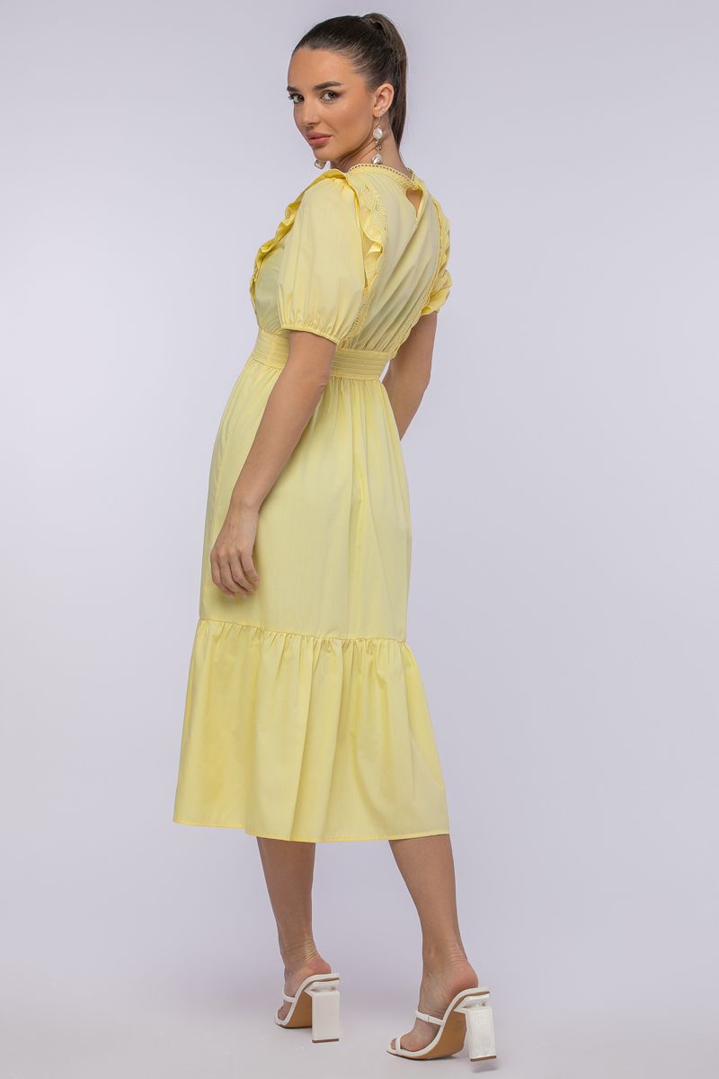 فستان بكشكش