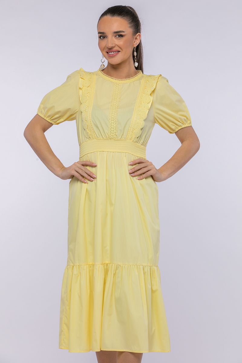 فستان بكشكش