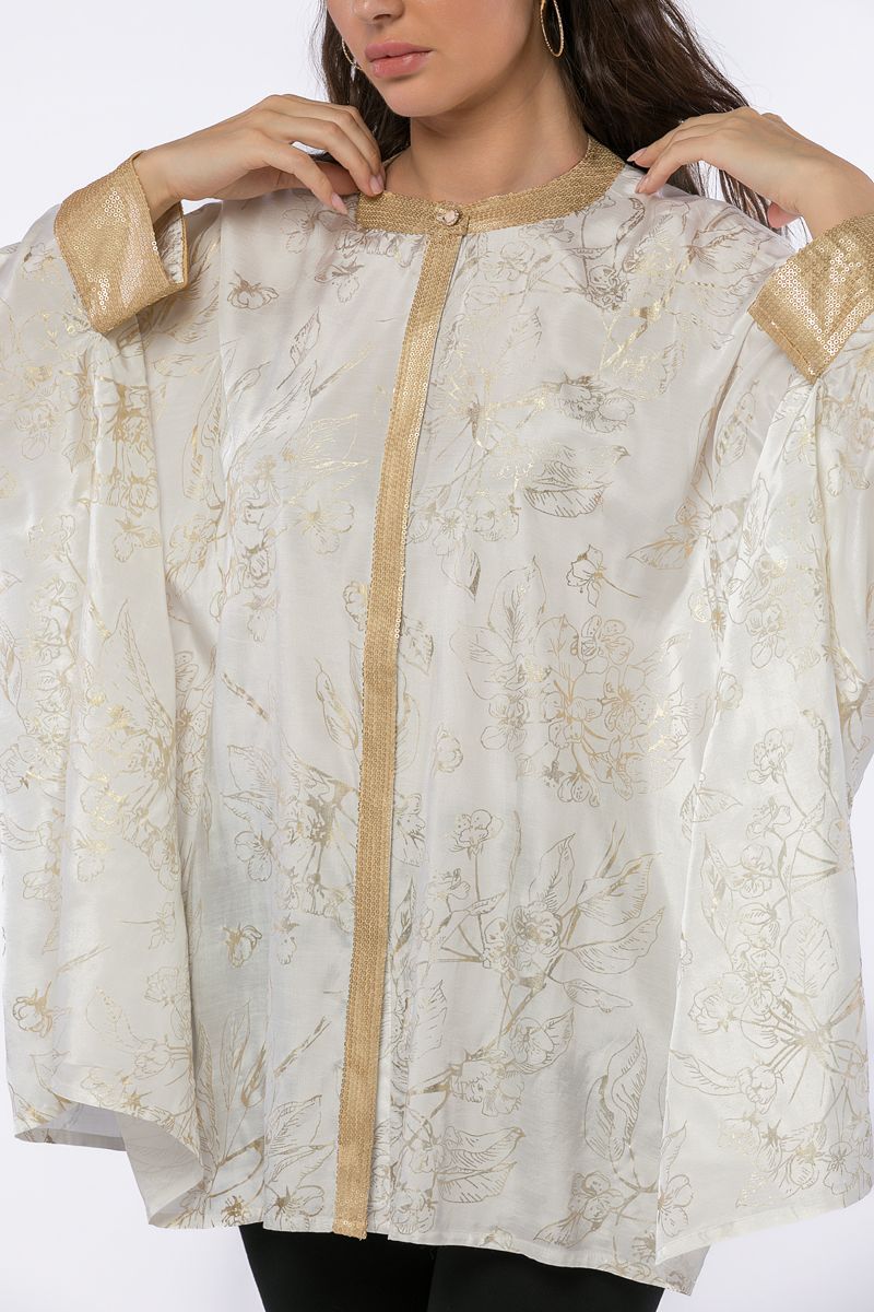 بلوزة غير متماثلة الطول