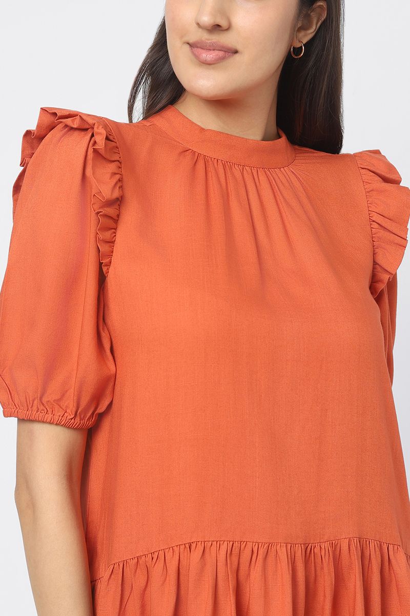 بلوزة مكشكشة