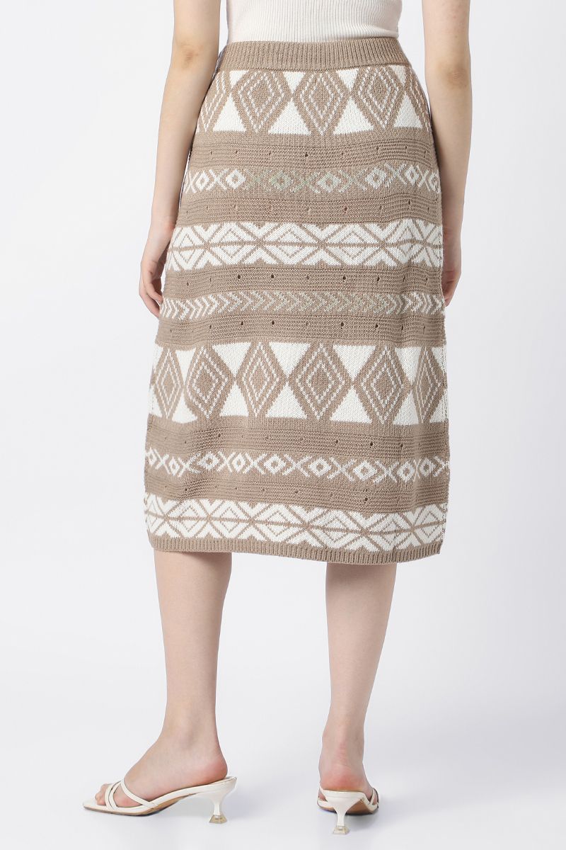 contrast colored knitted skirt
