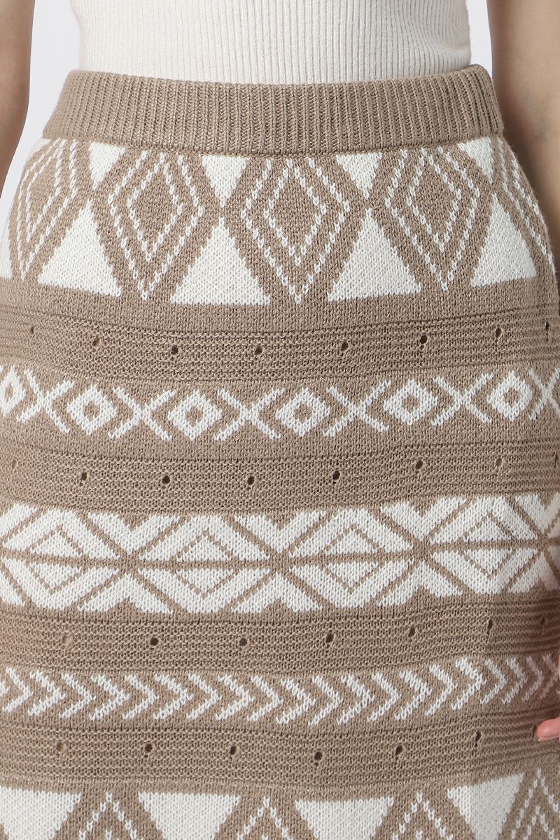 contrast colored knitted skirt