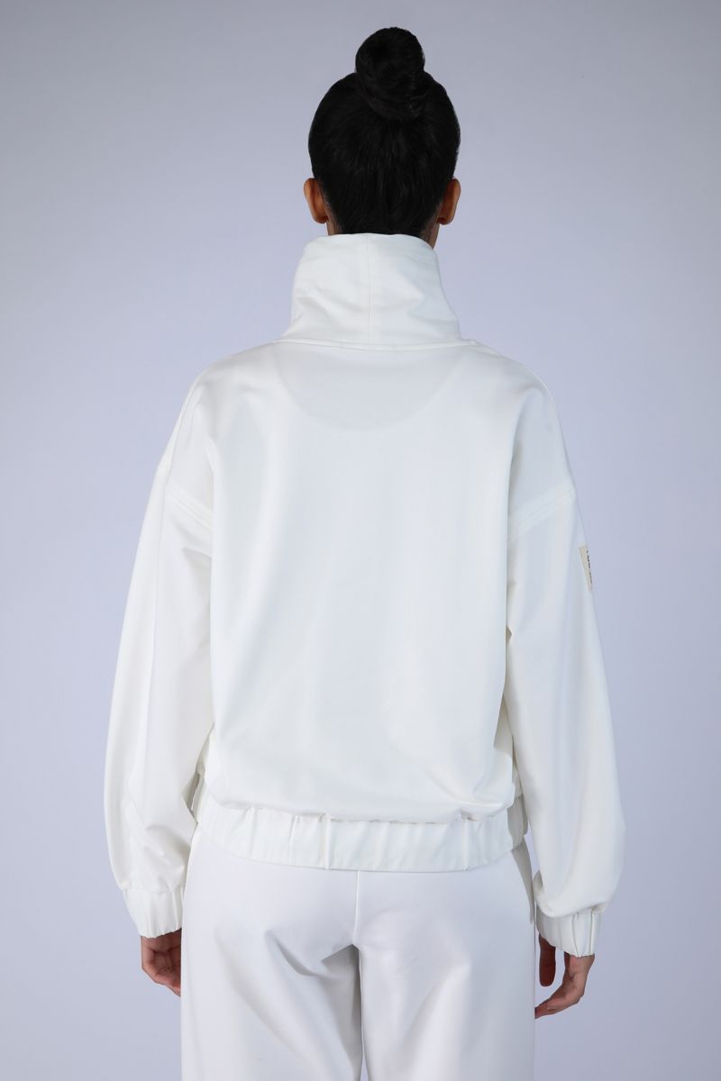 women sweatshirt with front pocket