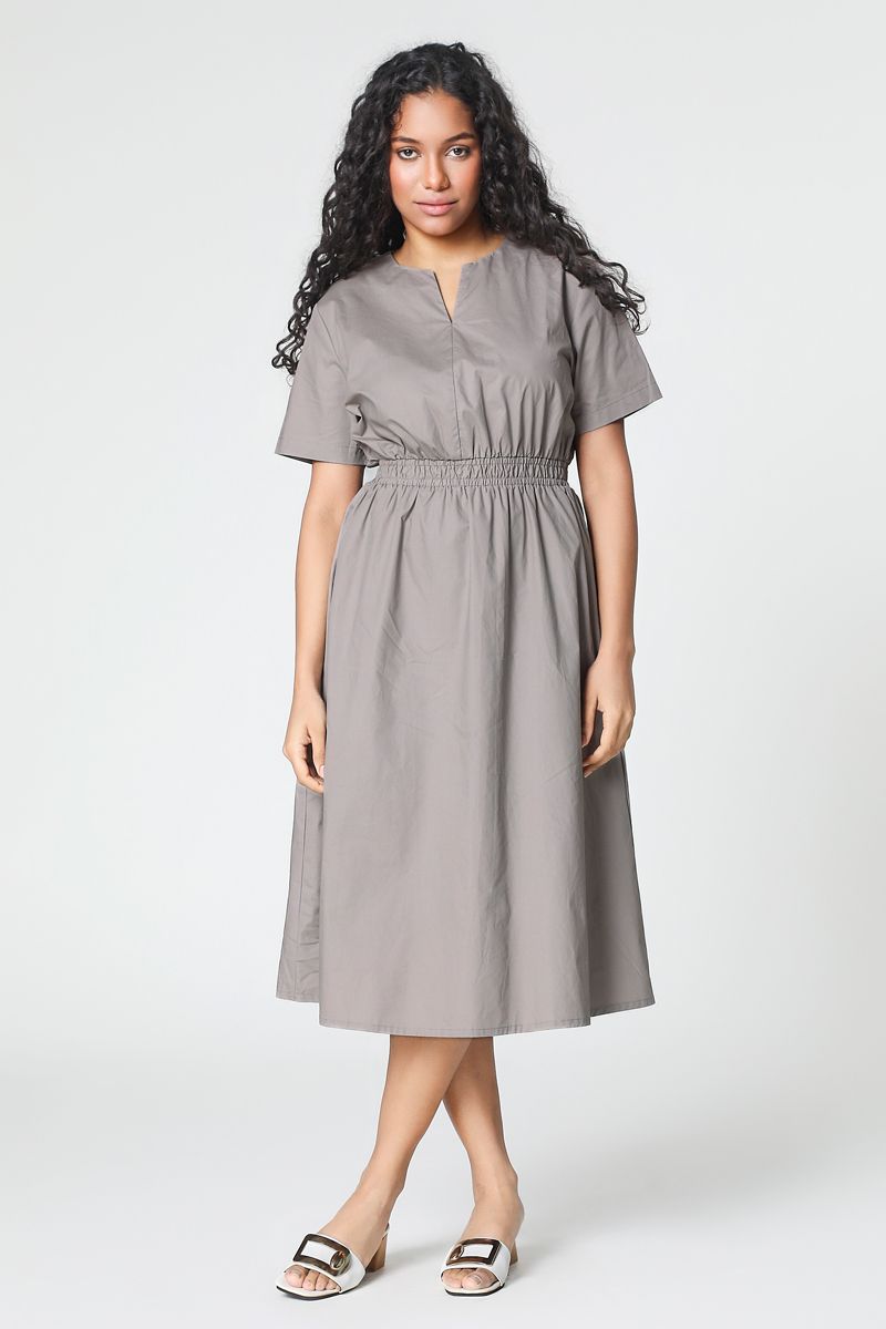 فستان بلون موحد