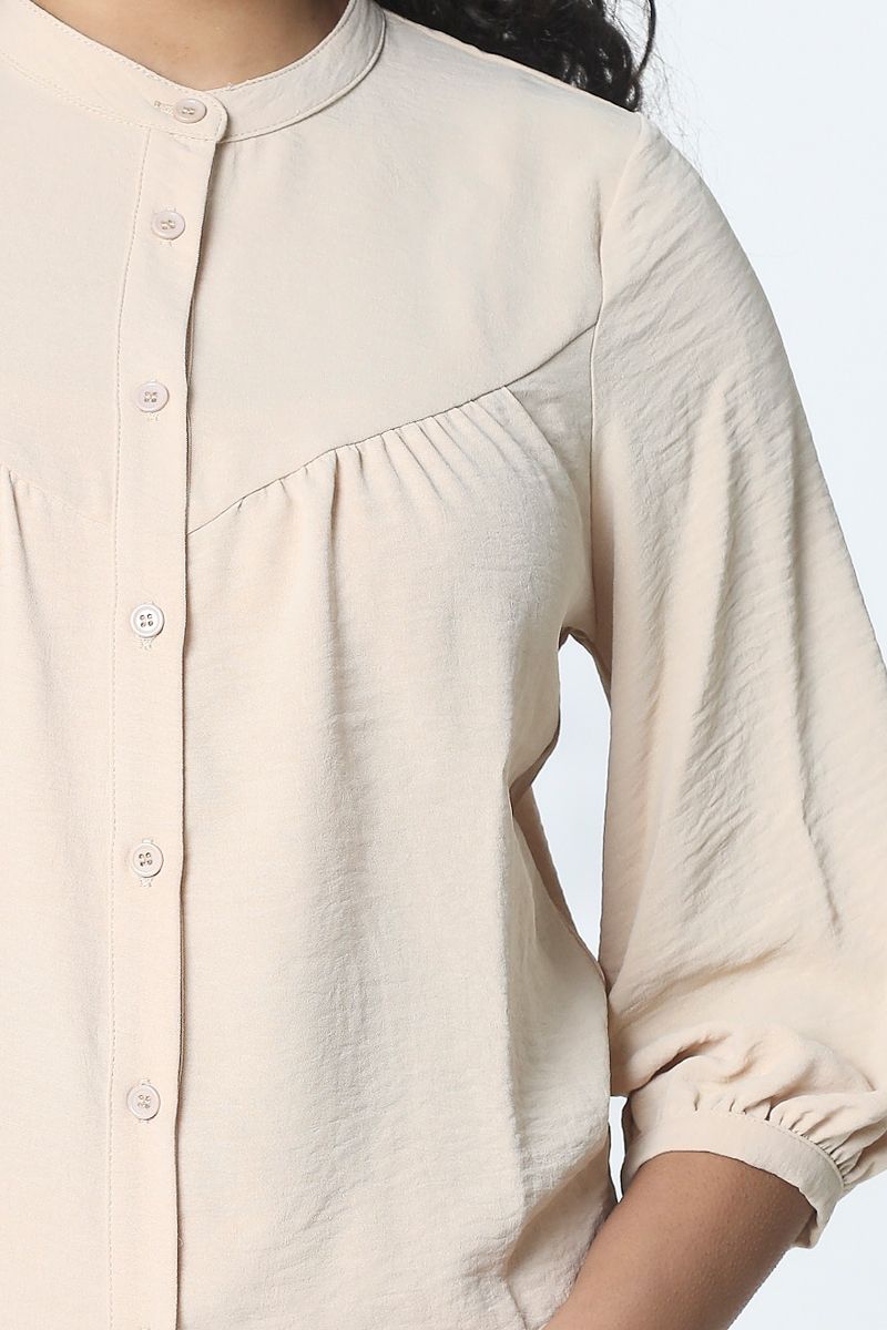 shirt with three quarter sleeves