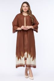 contrast colored women abaya