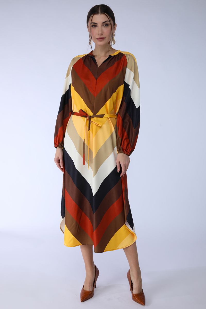 فستان طويل ملون