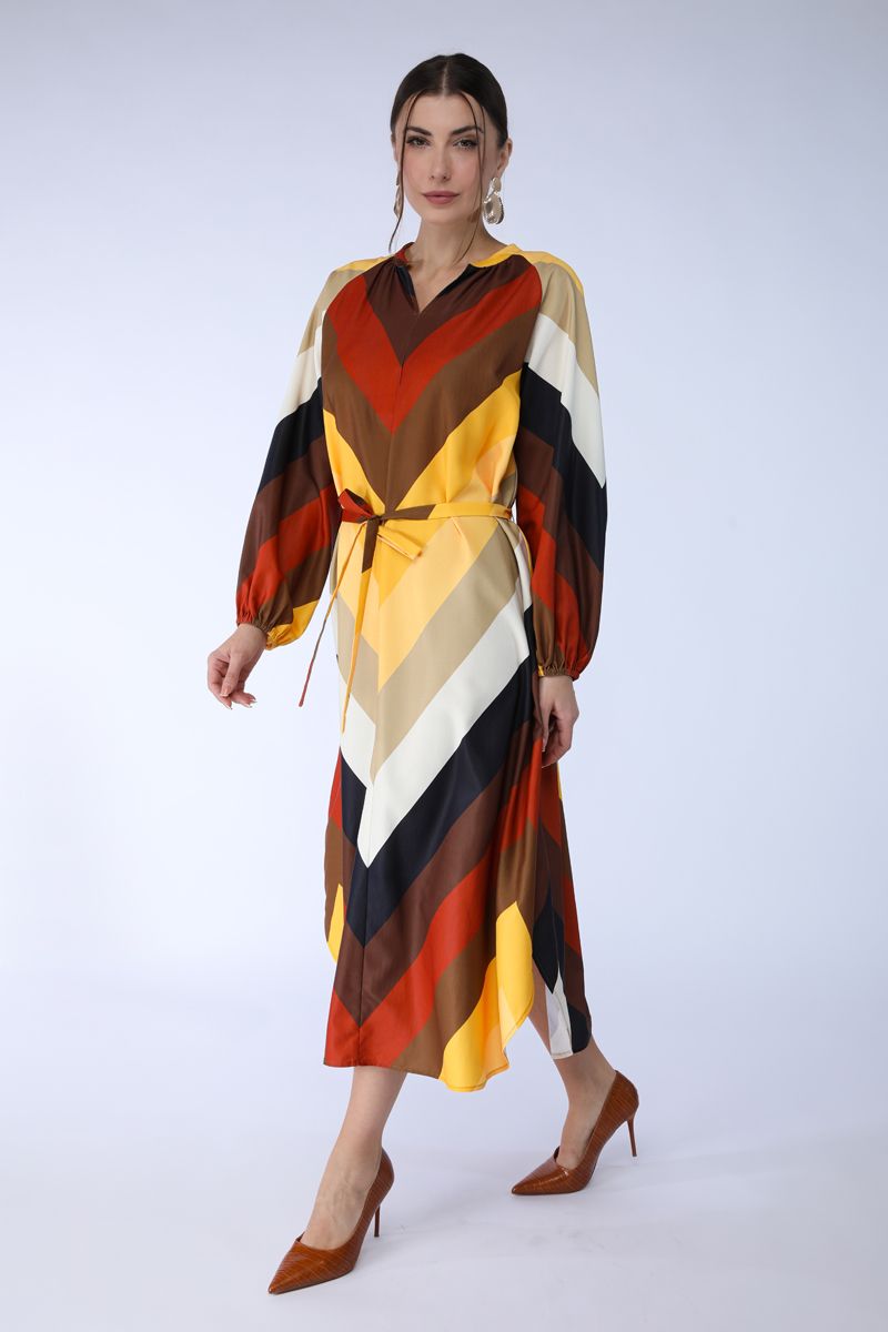 فستان طويل ملون