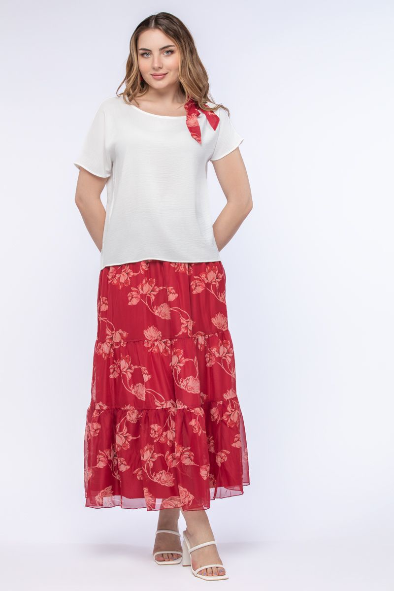 women top with neckline strap