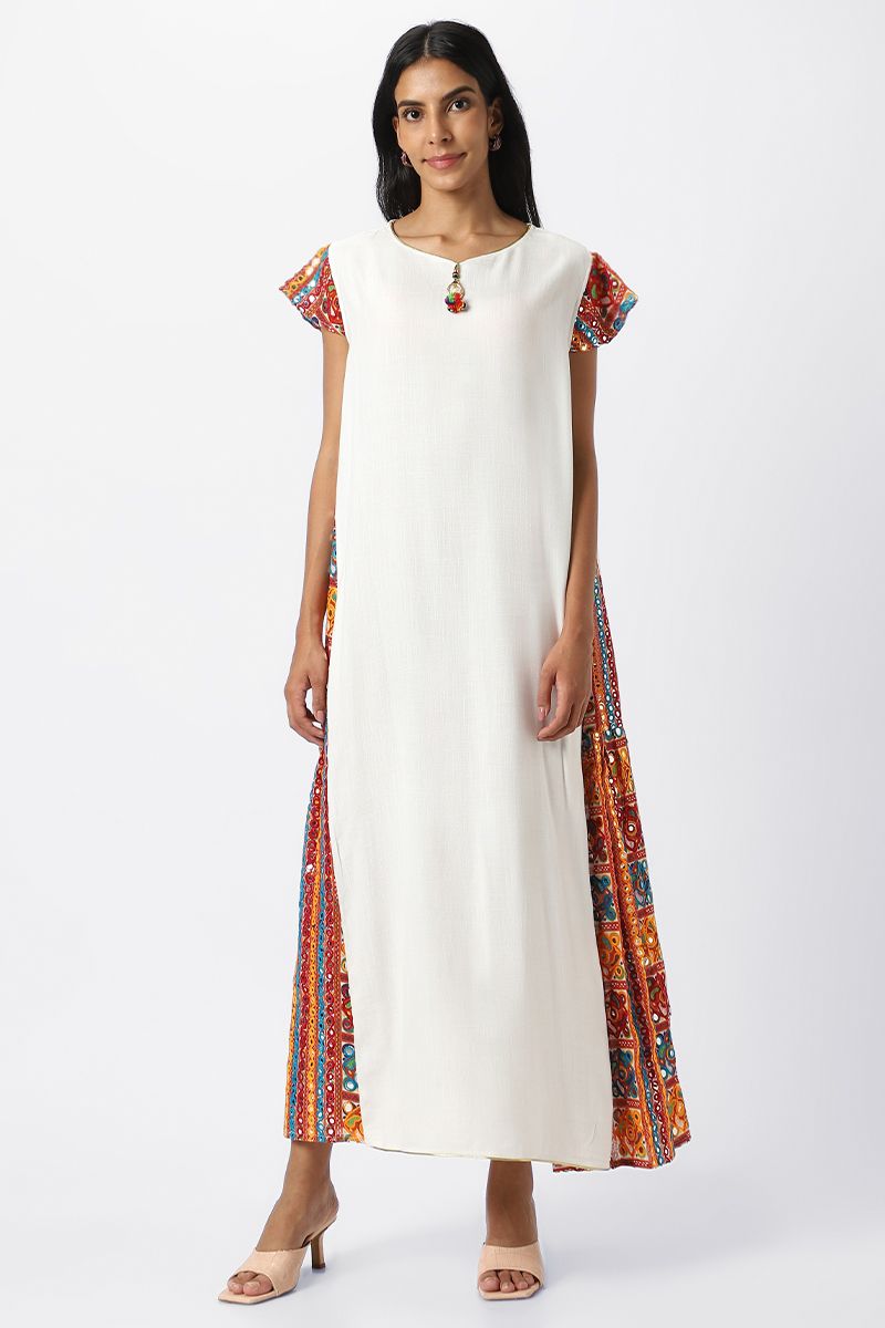 foundation day women Jalabiya