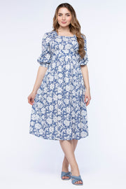 فستان نسائي بطبعات