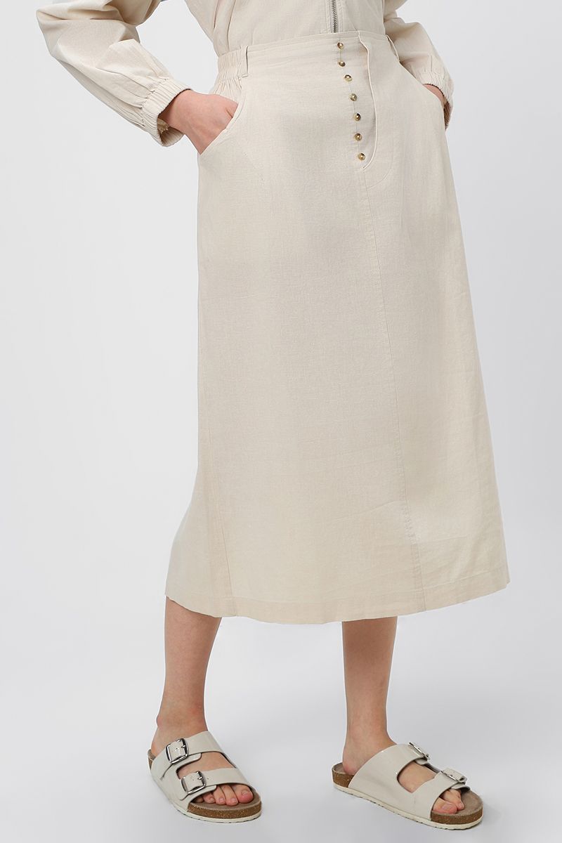 تنورة نسائية بخامة لينن