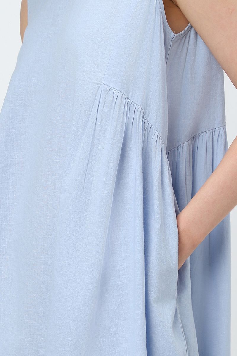 فستان نسائي بخامة لينن