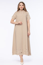 women dress with perforated slots