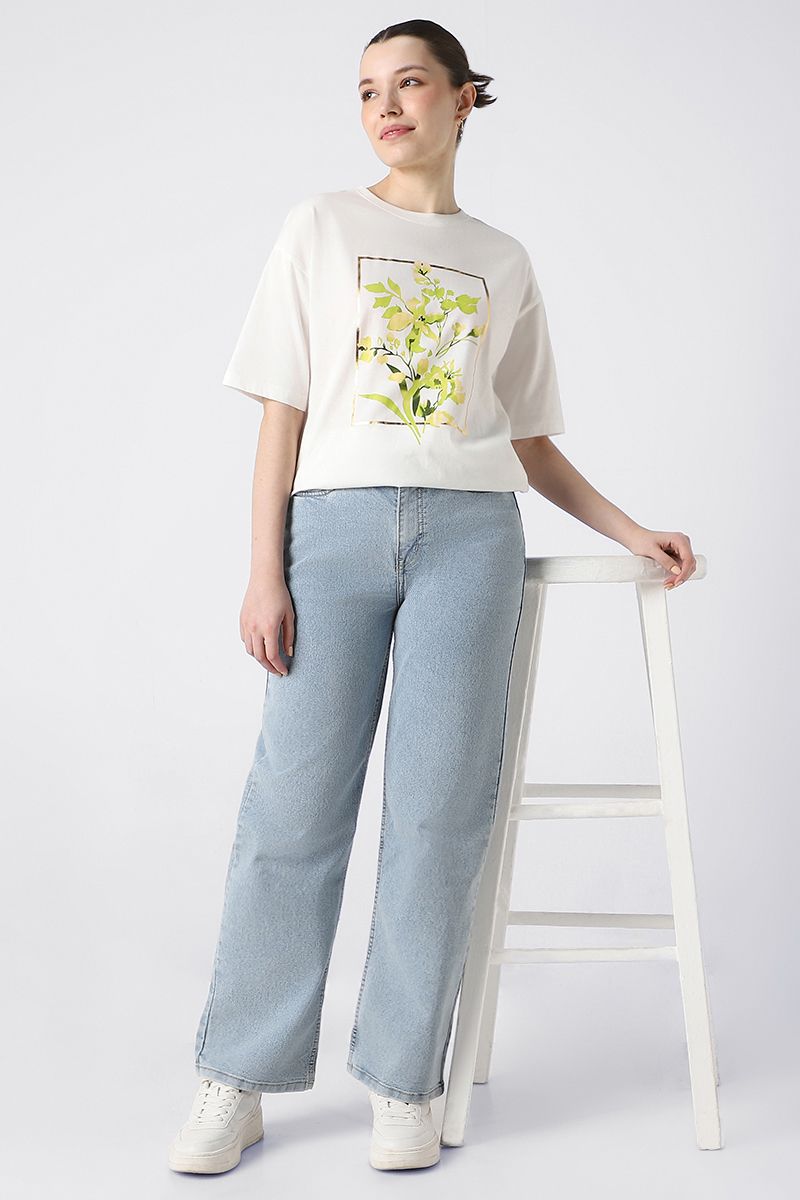 تيشيرت نسائي بطبعة