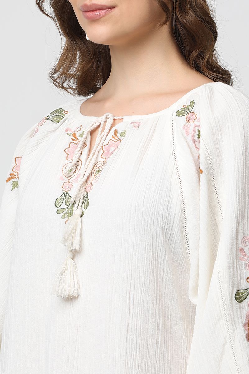 women maxi dress with embroidery