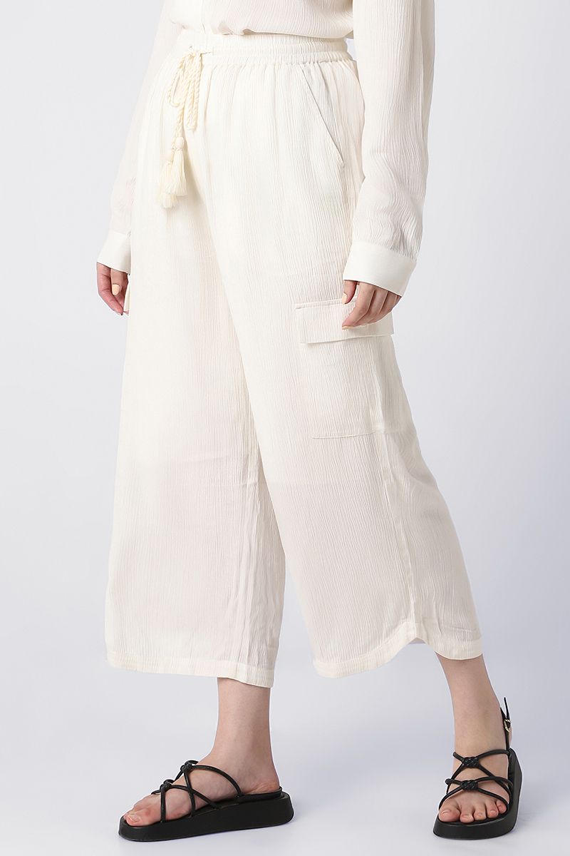 textured women pants