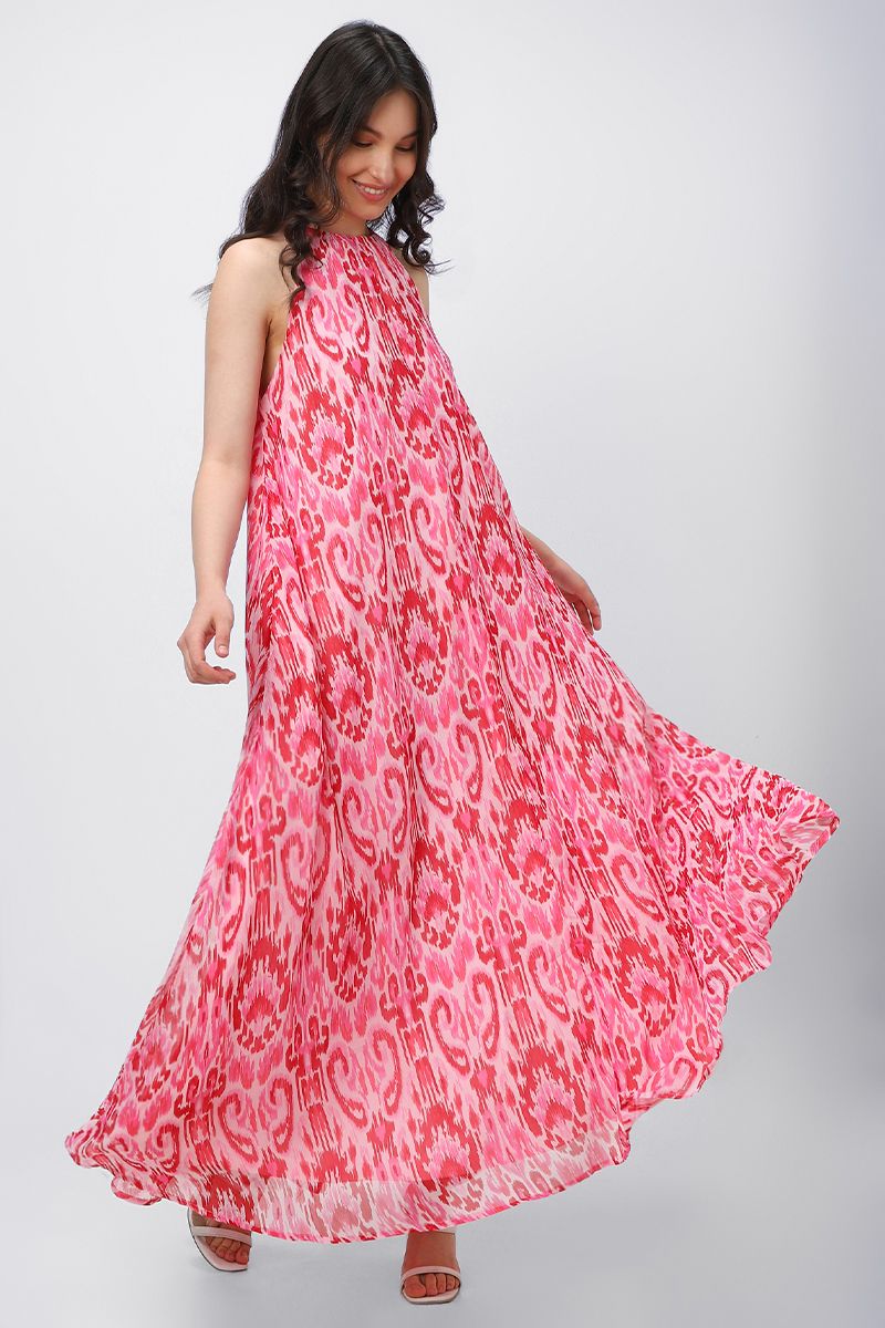 فستان نسائي بطبعات