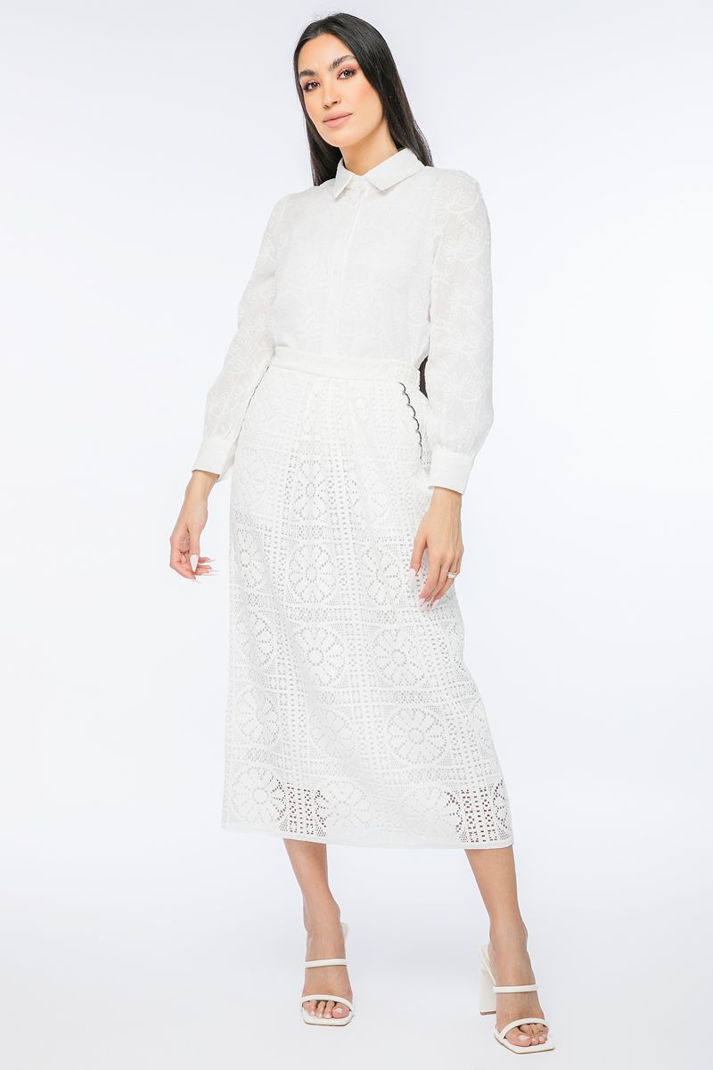 قميص نسائي بتطريز