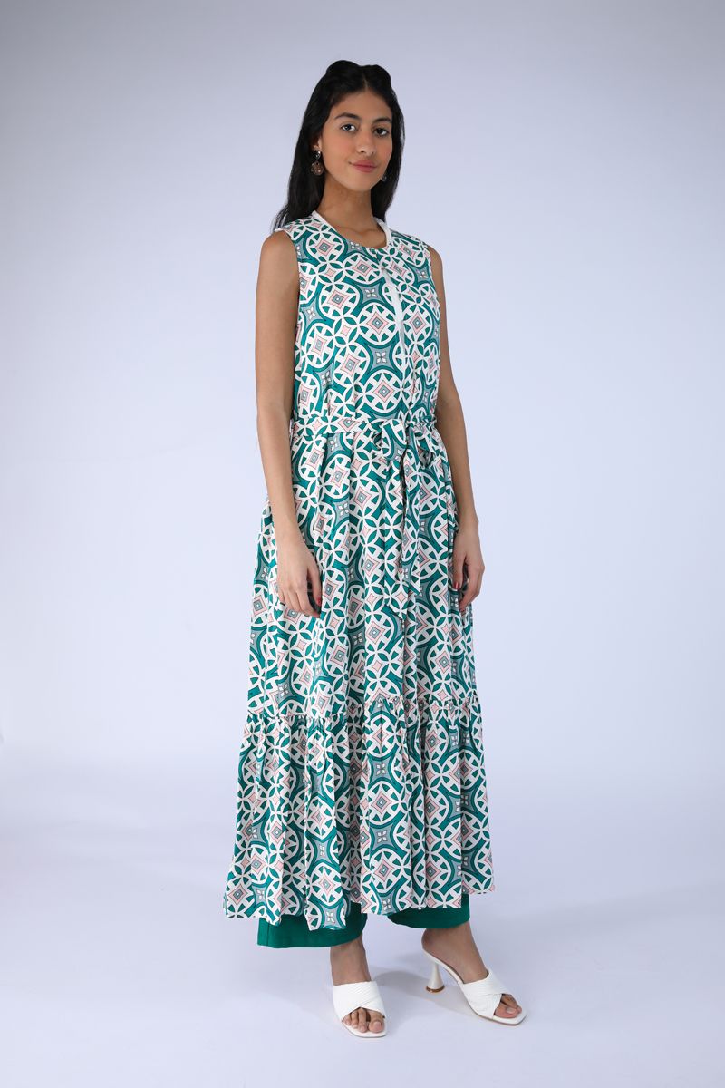 sleeveless women abaya