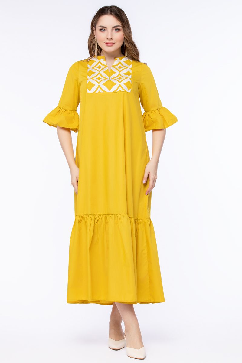 فستان نسائي بتطريز