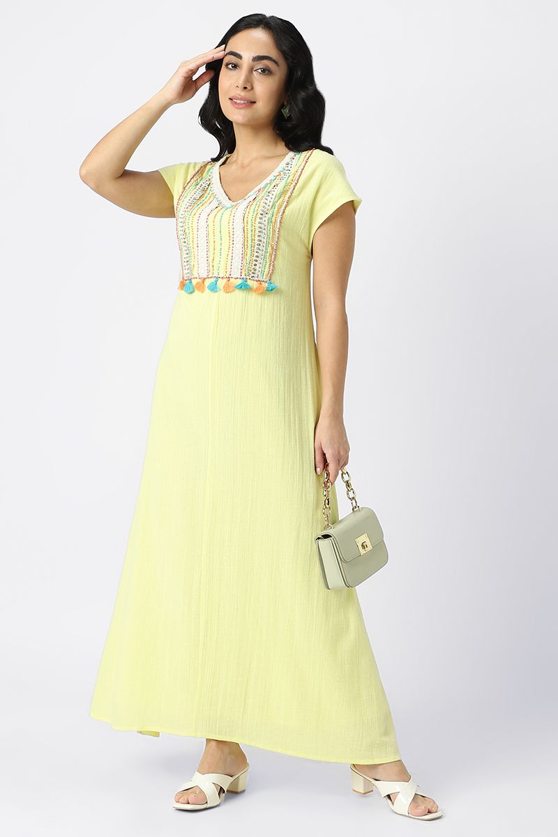 فستان ماكسي مزين بالخرز