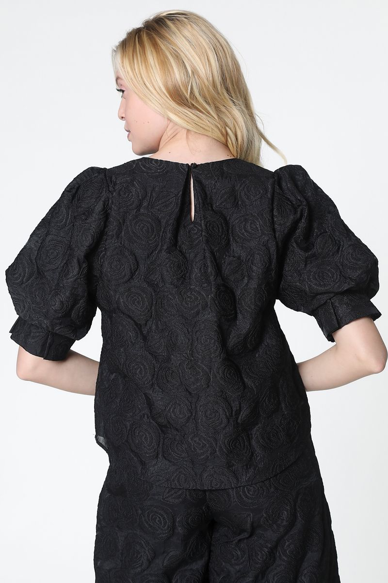 blouse with floral texture