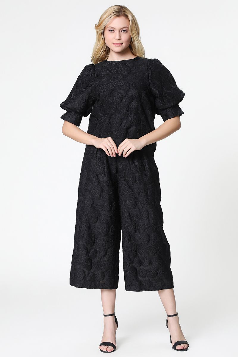 blouse with floral texture