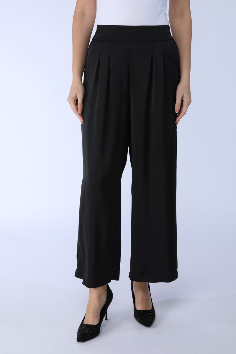 flowy pants with pleats
