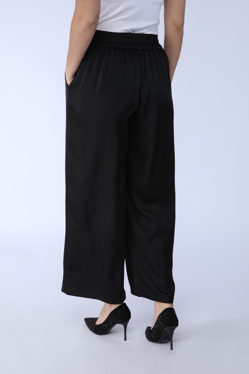 flowy pants with pleats