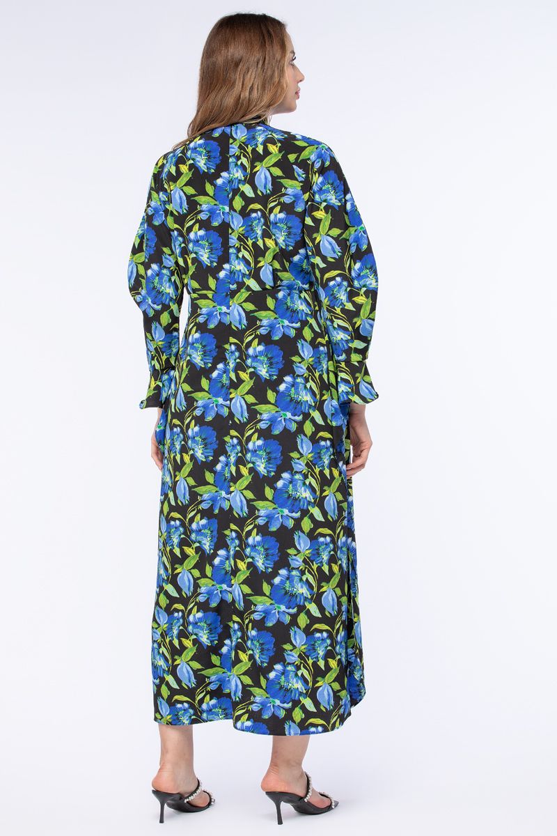 فستان نسائي بطبعات