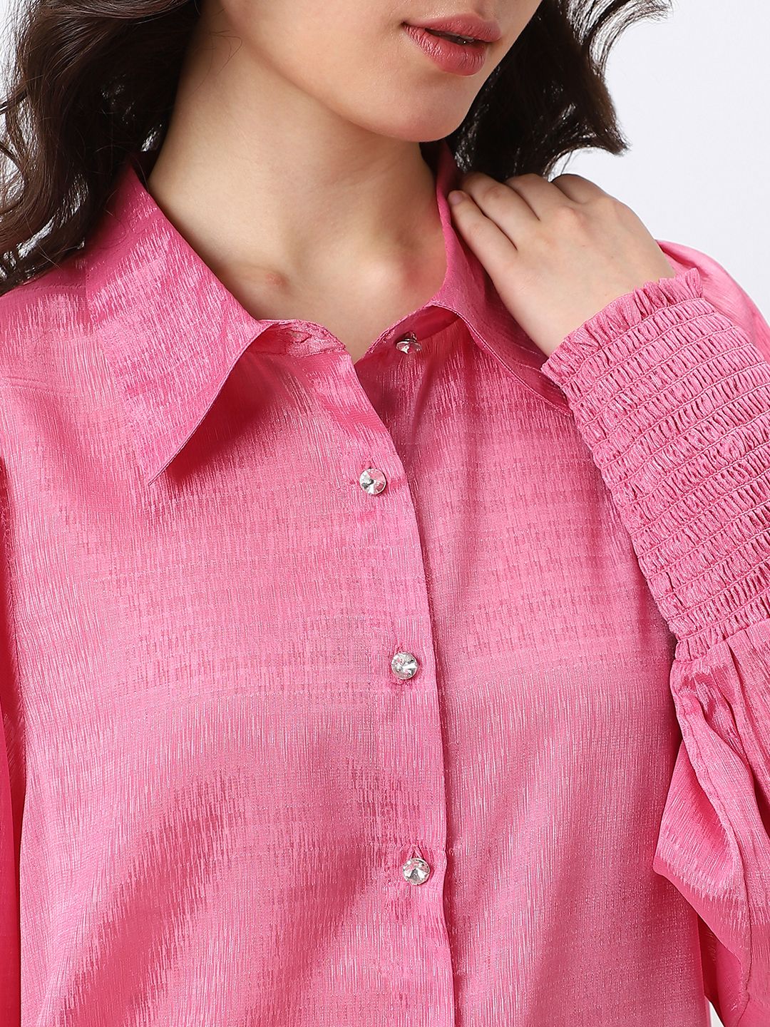 قميص نسائي بخامة منقوشة