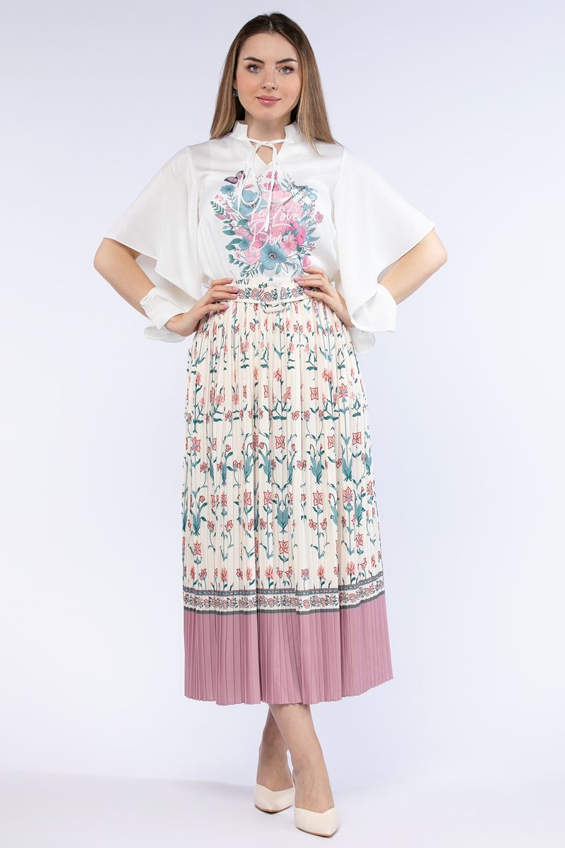 women top with open cut sleeves