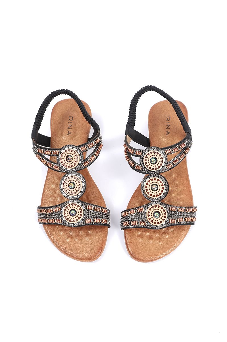 women flat sandal