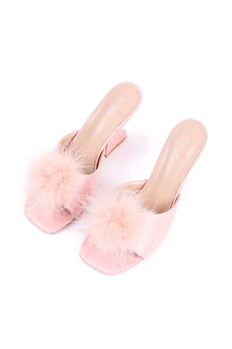 women sandal with feathers