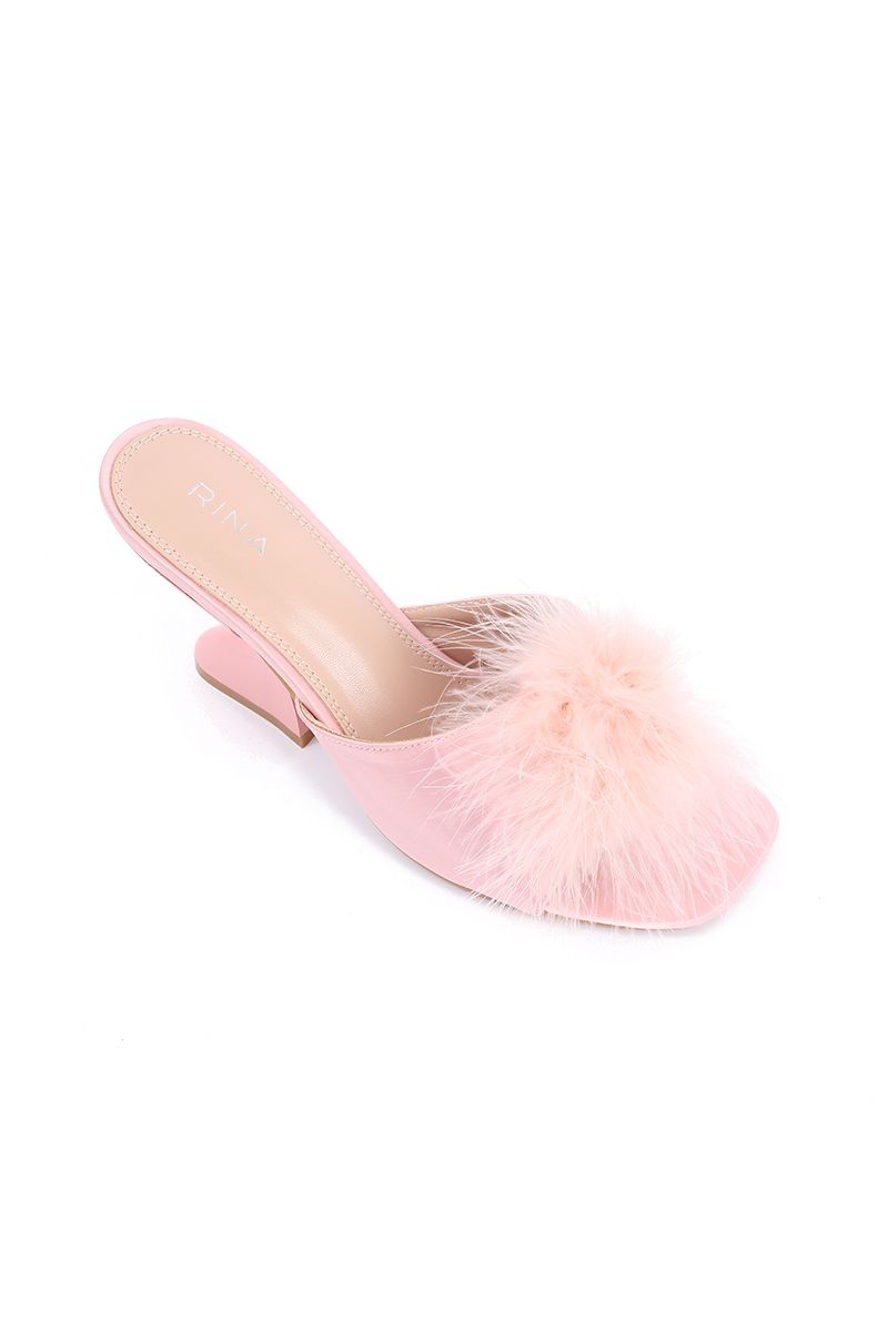women sandal with feathers