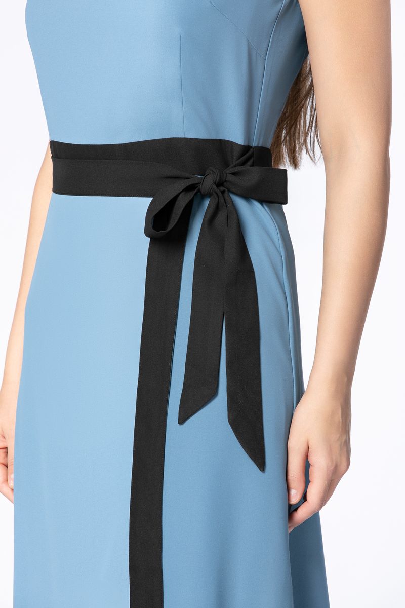 فستان نسائي متباين اللون وبحزام