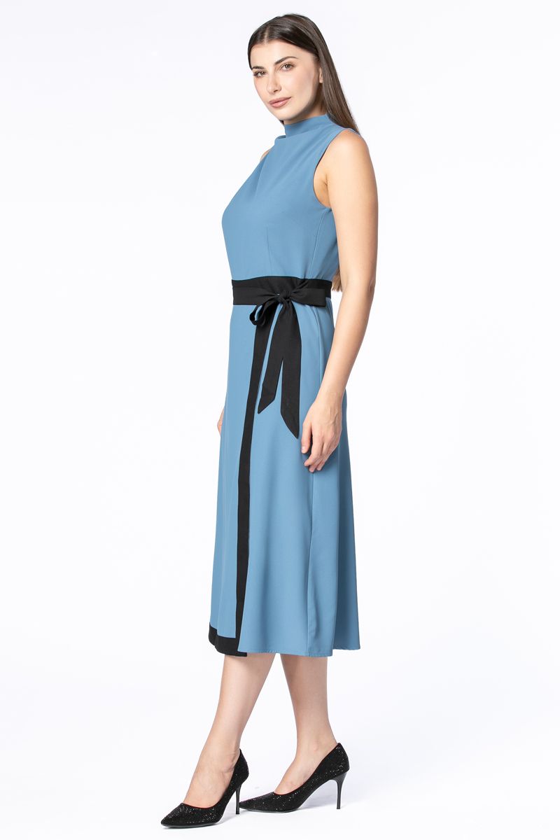 فستان نسائي متباين اللون وبحزام