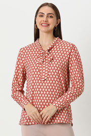 بلوزة نسائية بطبعات ورباط على الرقبة