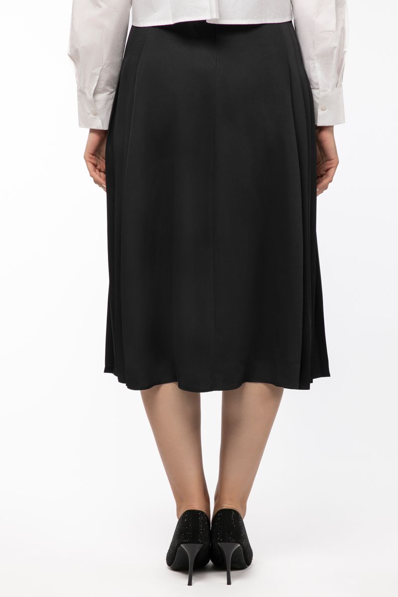 solid colored pleated women skirt