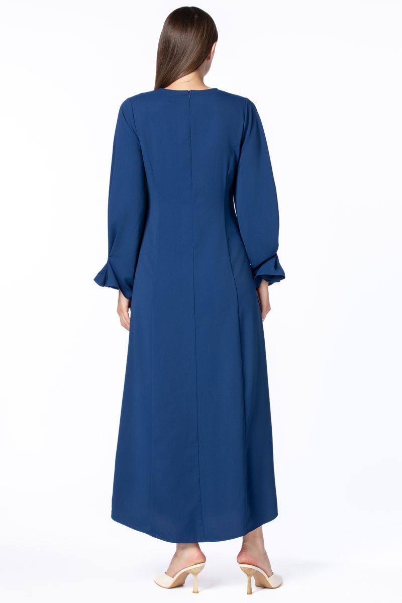 فستان نسائي ماكسي بلون موحد وأكمام مزمومة