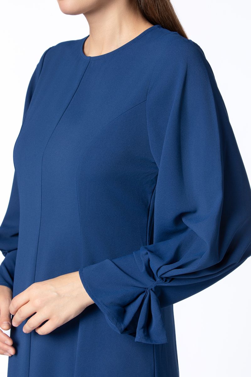 فستان نسائي ماكسي بلون موحد وأكمام مزمومة