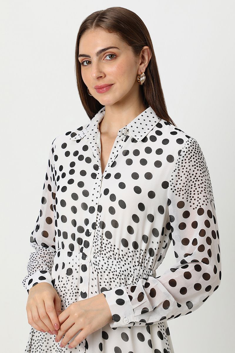 فستان نسائي ماكسي بنمط قميص وبطبعات