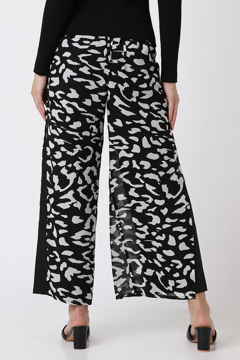 printed women with layered style